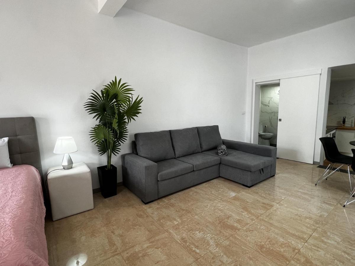 Studio Home Away From Home Canical  Bagian luar foto