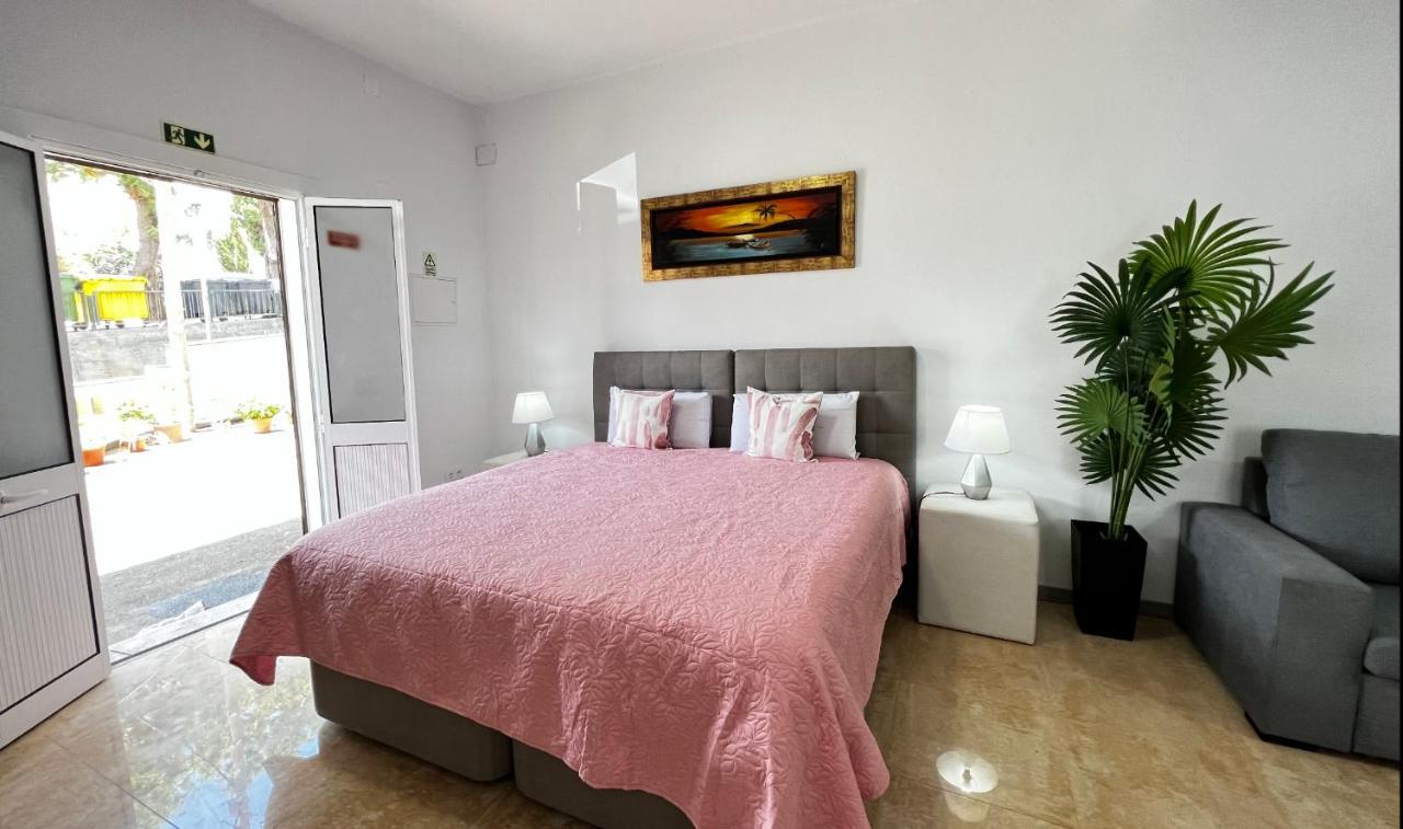 Studio Home Away From Home Canical  Bagian luar foto